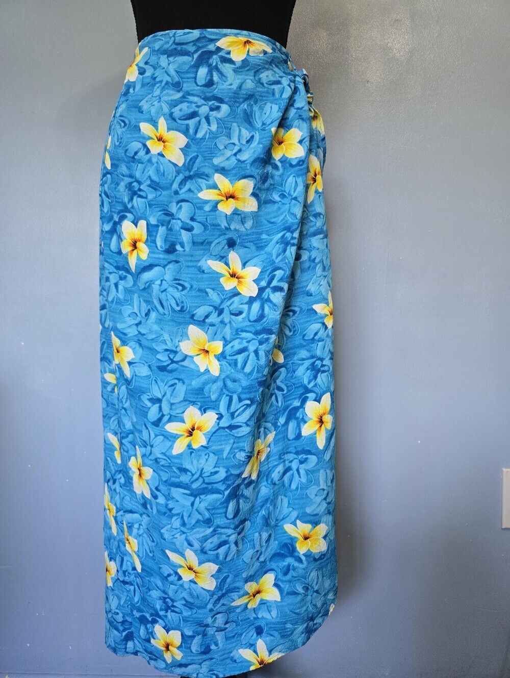 Jams World Plumeria Print Wrap Skirt Size Small